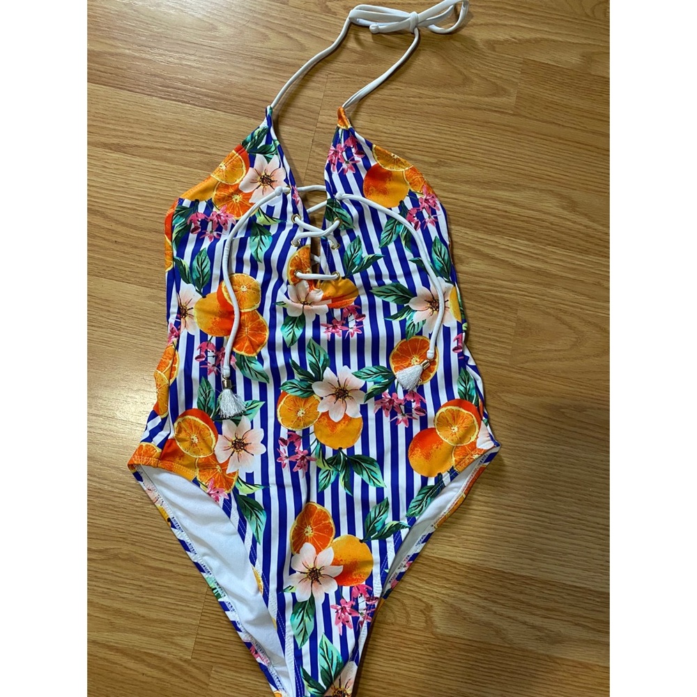 Tropical one piece bathing suit
